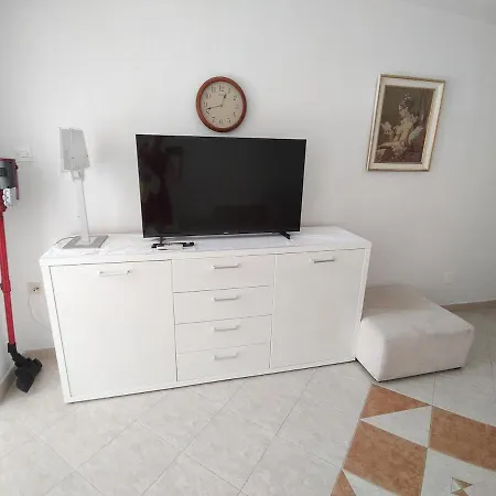 Apartament With Terrace In *
