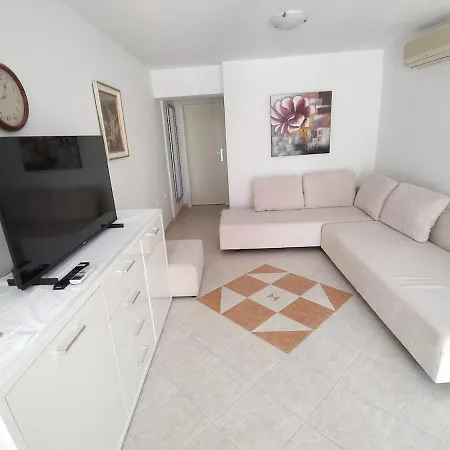 Apartmán With Terrace In Crikvenica