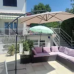 With Terrace In 아파트