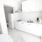 아파트 With Terrace In *