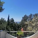 With Terrace In 아파트