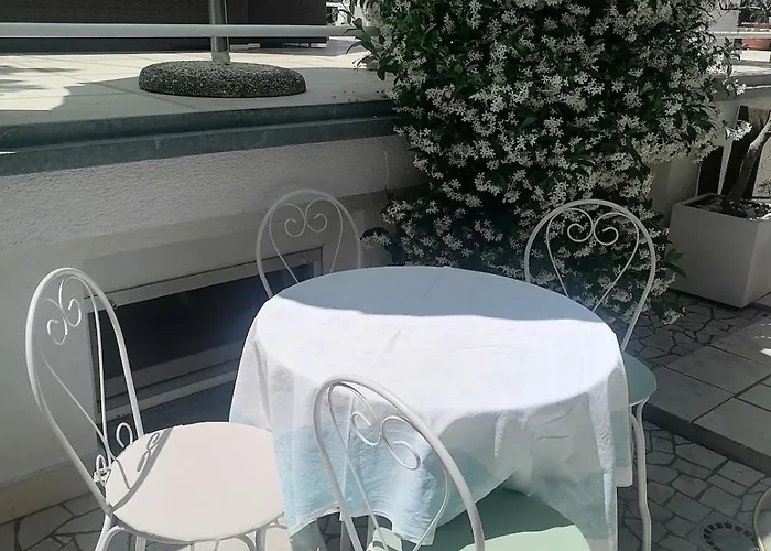 With Terrace In Crikvenica